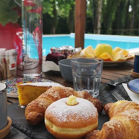 Casale Del Sole Garda Bed & Breakfast Monzambano Ngoại thất bức ảnh