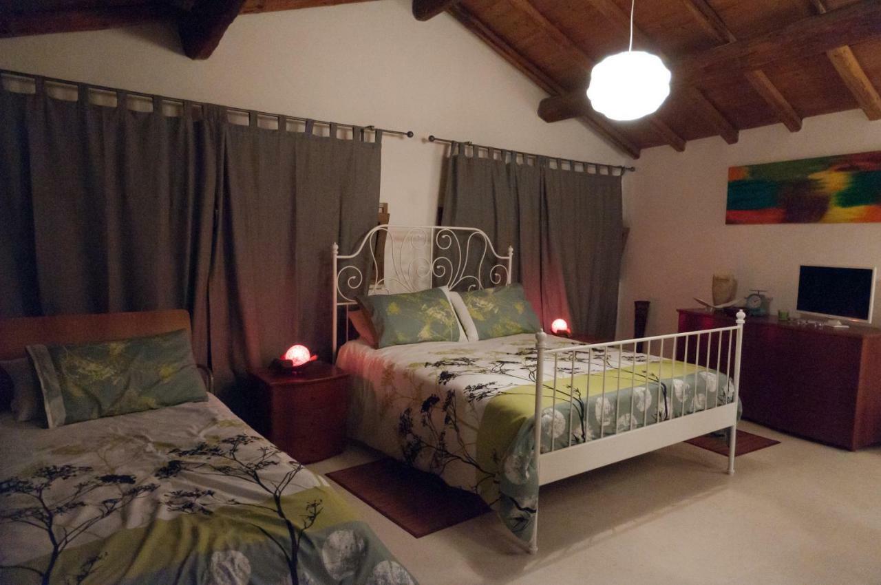 Casale Del Sole Garda Bed & Breakfast Monzambano Ngoại thất bức ảnh